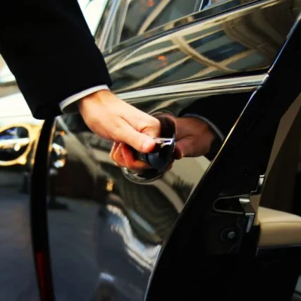 limousine-service-chauffeur-drive